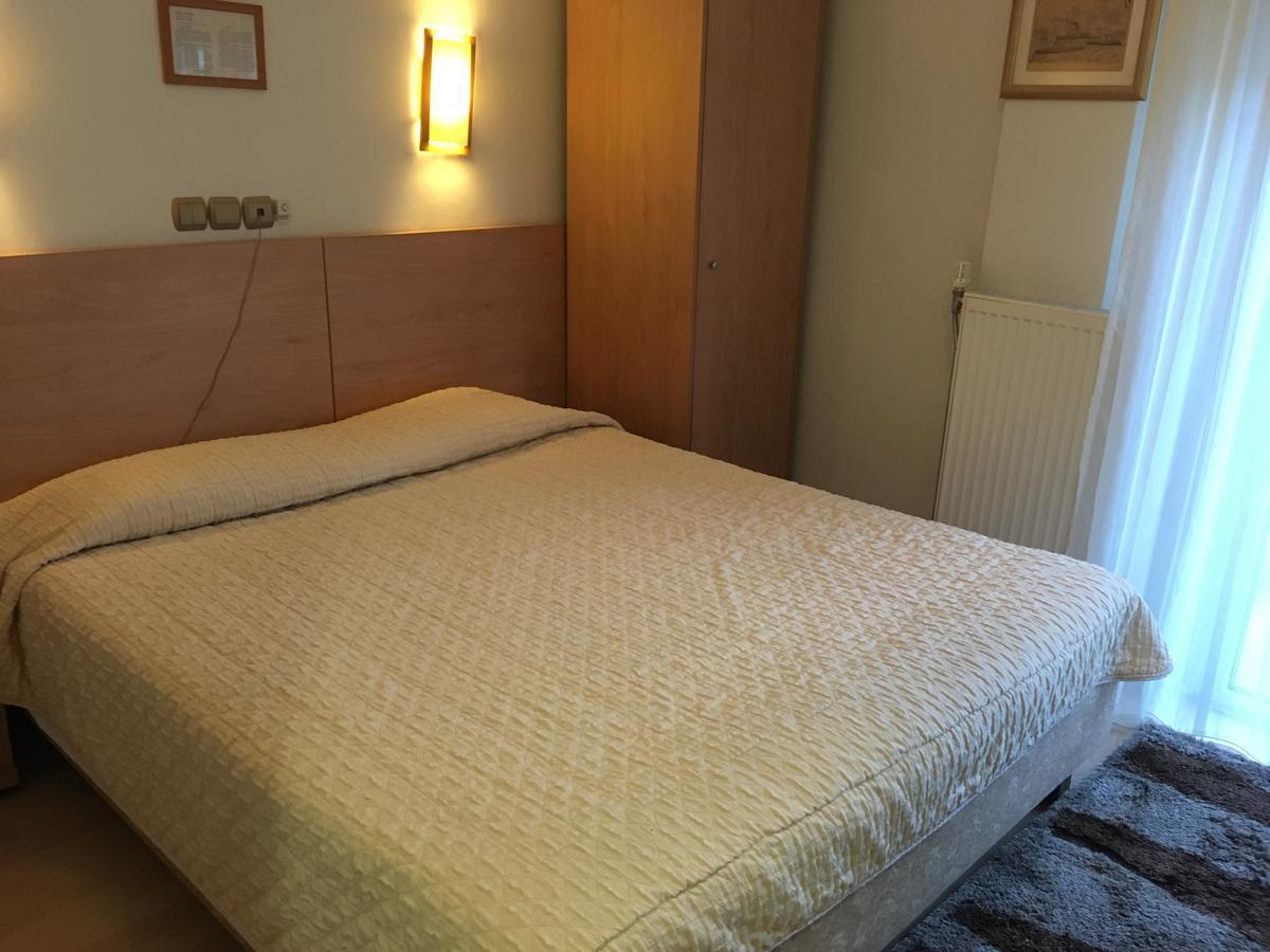 קסטוריה Hotel Orestion מראה חיצוני תמונה